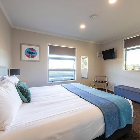 Lake Taupo Motor Inn Room photo