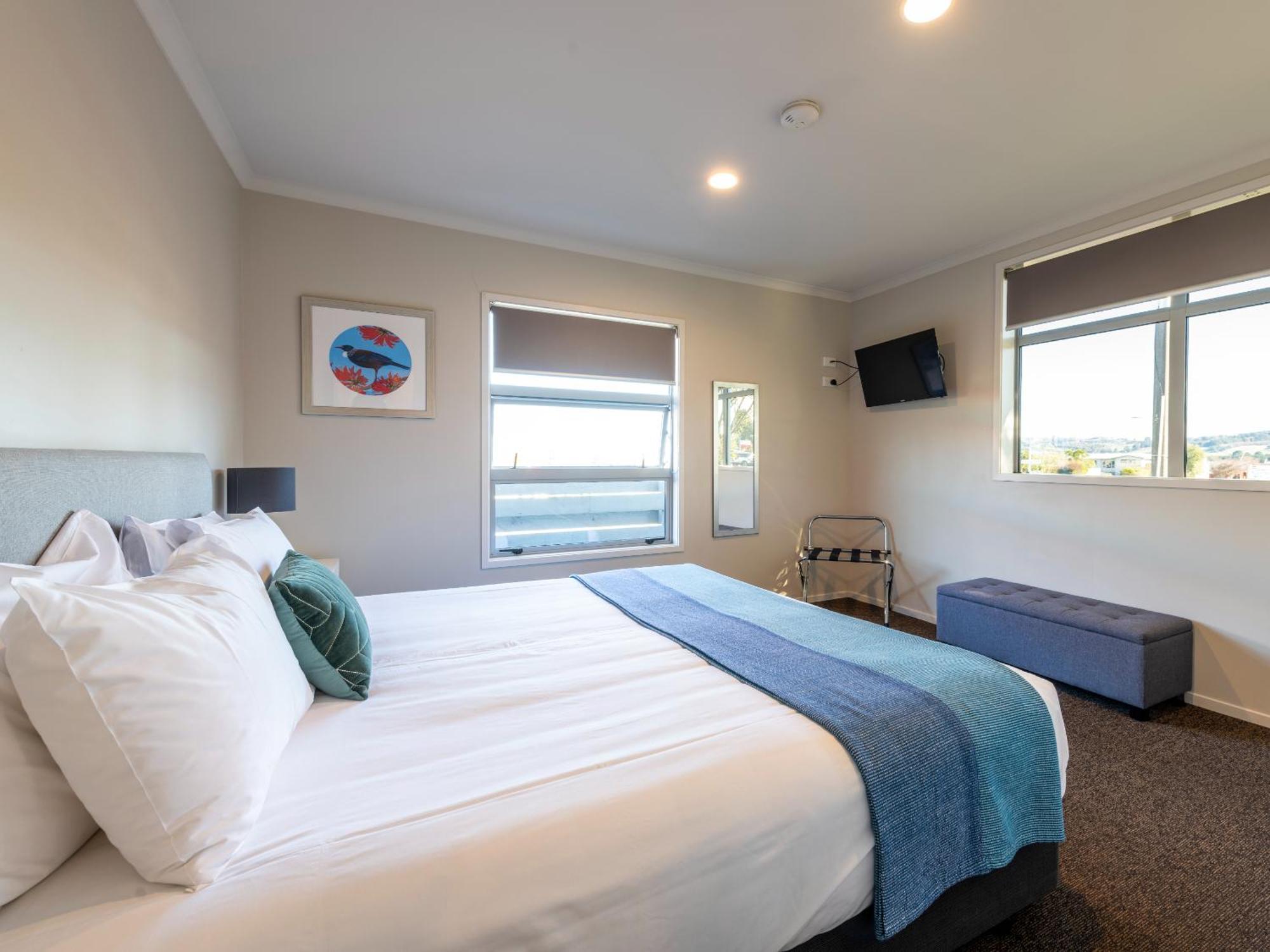 Lake Taupo Motor Inn Room photo